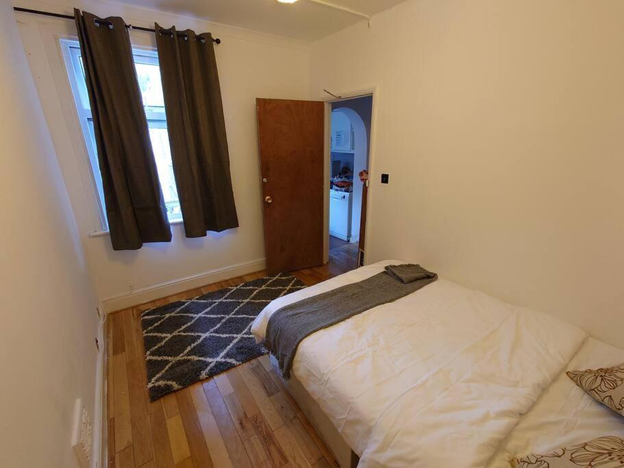 Edwardian 4 Bedrooms With 4 Bathrooms Townhouse, Next To Underground, Accommodates 10 People Londyn Zewnętrze zdjęcie