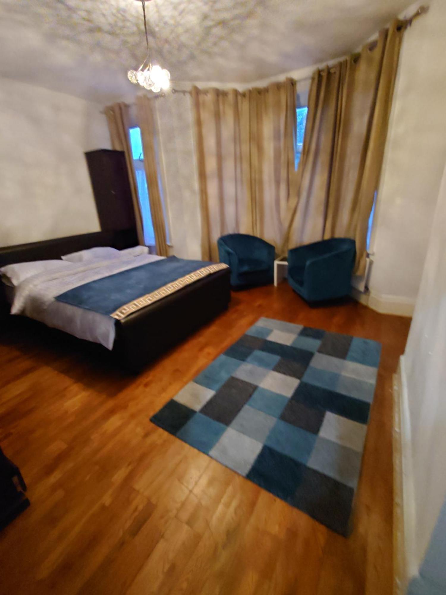 Edwardian 4 Bedrooms With 4 Bathrooms Townhouse, Next To Underground, Accommodates 10 People Londyn Zewnętrze zdjęcie